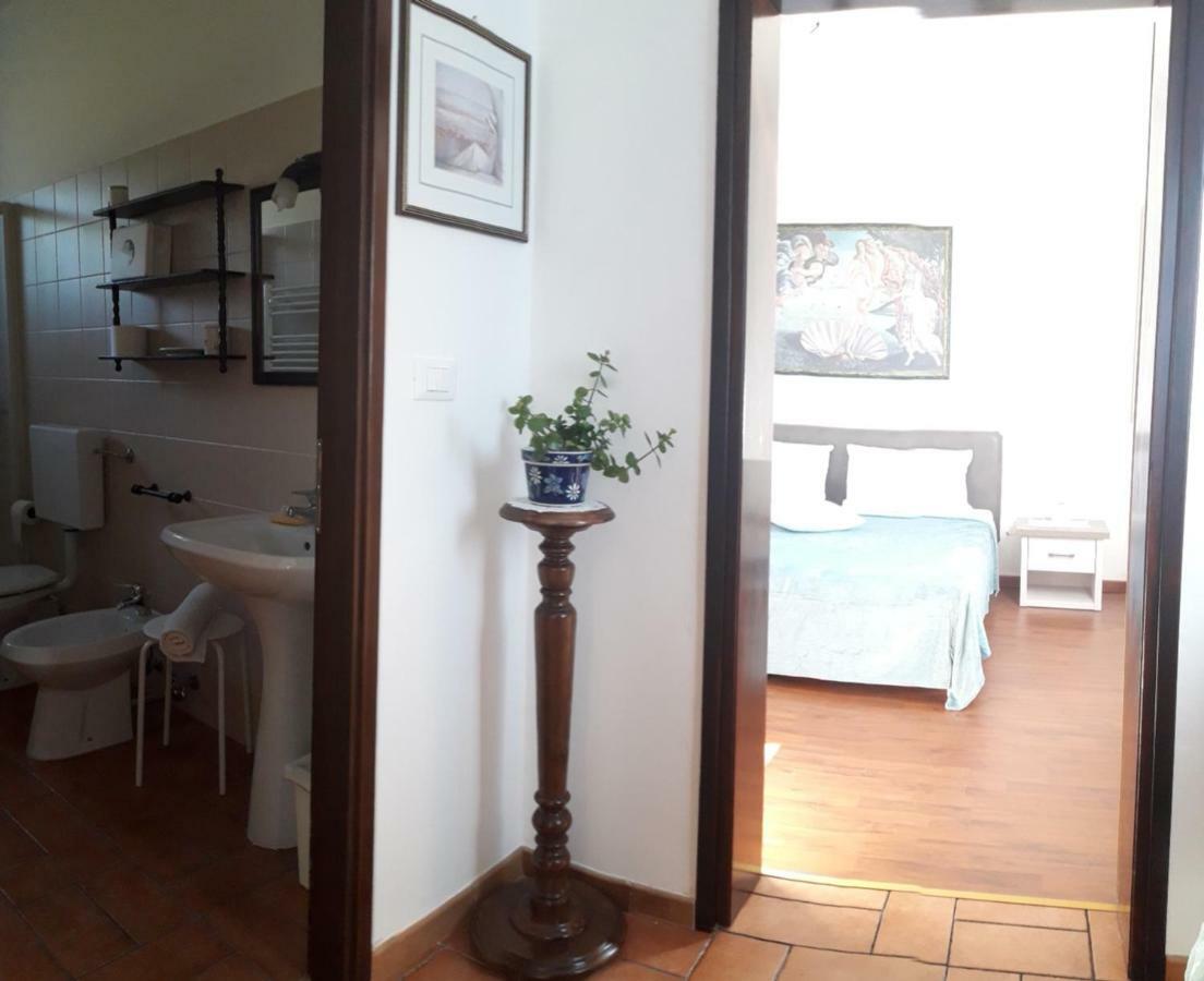 Apartman Nevia Holiday Home Ciritez Eksteriør billede